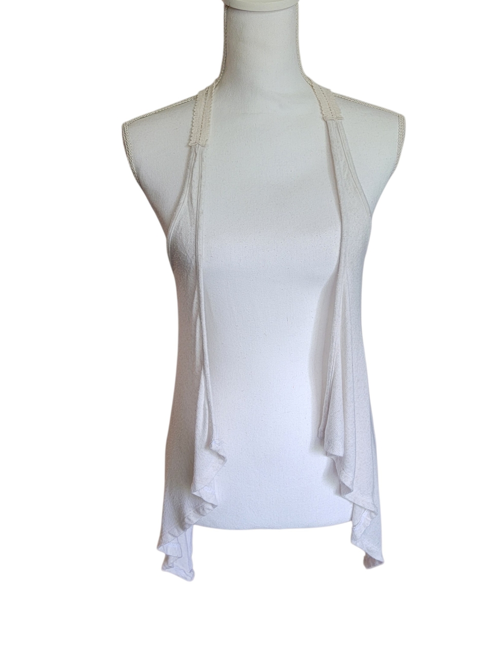 Pretty Good Women’s Cream Open-Front Halter Knit Top